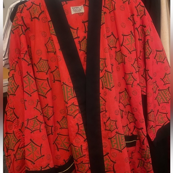 Pleetway Vintage Bold Red & Black Asian Designed (Size 13/14) Kimono Pajama Set - Picture 4 of 14